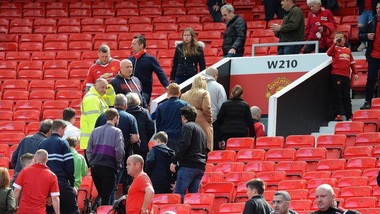 Premier League, allarme bomba a Manchester: pacco sospetto era dispositivo per esercitazione