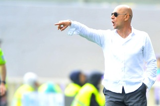 Lazio-Fiorentina, Palermo-Verona, Udinese-Carpi in diretta. Le formazioni ufficiali