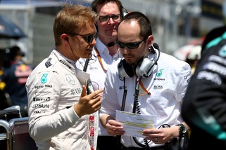 F1 Mercedes, Rosberg: «Sorpreso dalla manovra di Lewis»