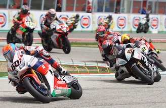 SBK VFT Racing, Menghi: «Il rientro in pista deve essere valutato»