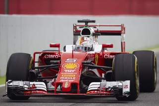 F1, Vettel chiude in vetta la prima giornata di test