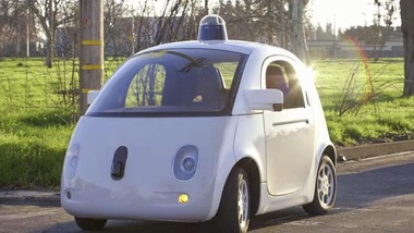Guida autonoma, Google cerca piloti per (non) guidare