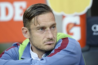 Calciomercato Roma, per Totti il nodo non sono i soldi ma il ruolo