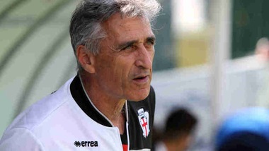 Calciomercato Pro Vercelli, ufficiale l'addio di Foscarini