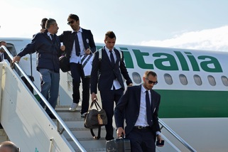 Coppa Italia, la Juventus sbarca a Roma: ci sono anche Khedira e Bonucci