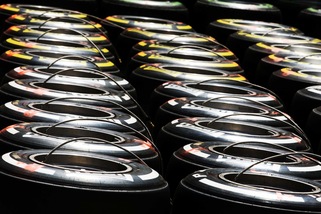 F1, pronte le gomme per Singapore