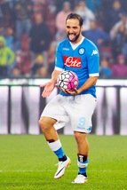 Calciomercato Napoli: «Offerta di 55 milioni di euro per Higuain dal Chelsea»