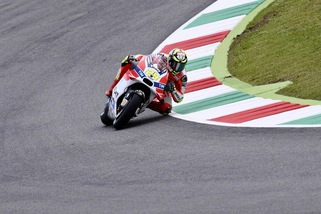 MotoGP: al venerdì il Mugello è Rosso Ducati
