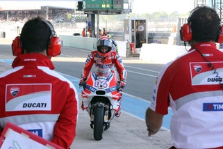 MotoGp, 90 anni per la Ducati: targa della FMI