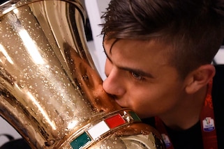 Juventus, l'11ª Coppa Italia: i giocatori festeggiano negli spogliatoi!