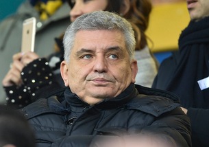 Calciomercato Frosinone, Stirpe: «L'allenatore lo annuncio a giugno»