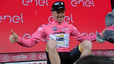 Giro d’Italia, Kruijswijk avanza in lavagna