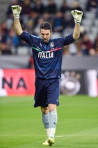 Euro 2016, Buffon: «L'Italia parte a fari spenti, ma bisogna sognare»
