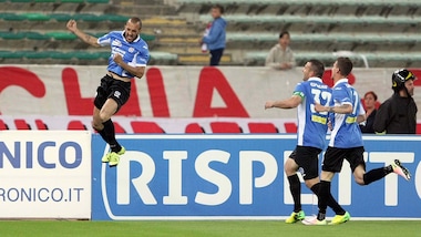 Serie B, Bari-Novara 3-4: che show al San Nicola!