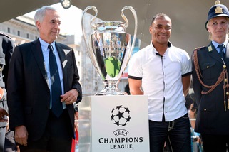 Champions League, a Milano arriva la Coppa con Cafu