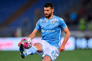 Calciomercato Lazio, arriva Bielsa: in rosa vuole Candreva