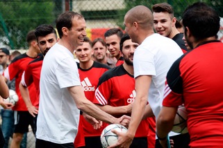 Juventus, Allegri e Trezeguet: lezione alla "Bomber Academy"