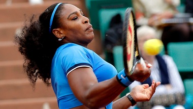 Tennis, Roland Garros: Serena Williams al terzo turno, Giorgi ko