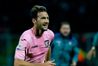 Calciomercato Palermo: «Vazquez tra Tottenham e Manchester United»