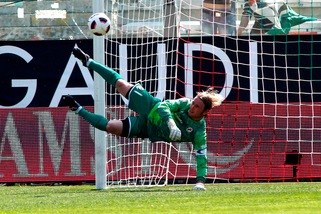 Calcioscommesse, 5 condanne a Bari per combine: assolto Gillet