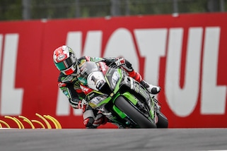 Superbike Donington, Rea: «Il cambio un problema, andrà meglio domani»