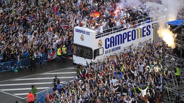 Real, che festa a Madrid con la Coppa: 30 mila tifosi in delirio
