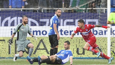 Serie B, Novara-Pescara 0-2: Lapadula-Torreira gol