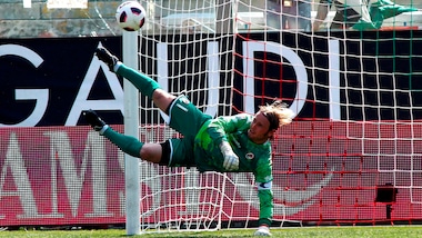 Calcioscommesse, 5 condanne a Bari per combine: assolto Gillet