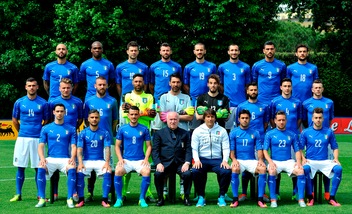 Euro 2016, Italia: tutti in posa per la foto ufficiale