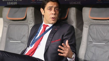 Calciomercato, la Fiorentina chiama Rui Costa