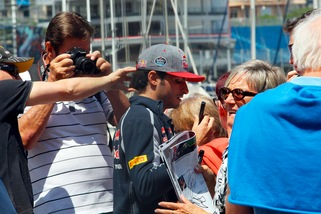 F1, Sainz: «Io alla Ferrari? Voglio trionfare in Red Bull»