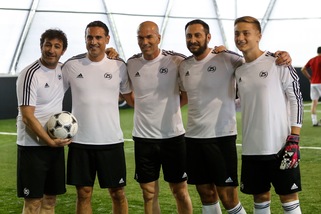 Zinedine Zidane torna a Torino