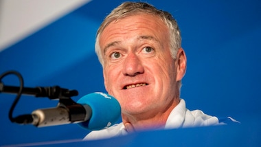 Euro 2016, Deschamps: «Benzema? C'è gente che non ama la Francia»