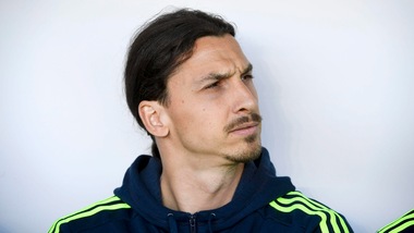 Calciomercato, follie per Ibrahimovic: «Vieni da noi e ti proclamiamo re»