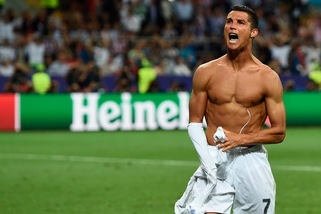 Calciomercato Ronaldo più di Totti: «Resto al Real Madrid anche dopo i 40 anni»