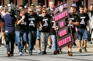 Il Motomondiale ricorda Salom: «Sempre nei nostri cuori»