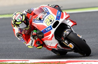 MotoGp, Iannone stangato: ad Assen partirà ultimo
