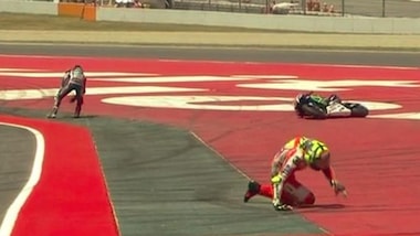 MotoGp: Iannone si scusa, ma Lorenzo è una furia