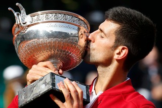 Tennis, Roland Garros: la prima volta di Djokovic. Murray cade in 4 set