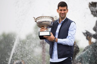 Tennis, Djokovic vola a Parigi: il Grande Slam a 3,00