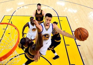 Basket, Nba: Warriors favoriti a Cleveland, terza vittoria a 1,77