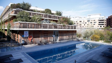 Euro 2016, artificieri e cani: bonificato albergo dell'Italia