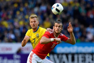 Calciomercato Manchester United: «Mourinho, follie per Bale»