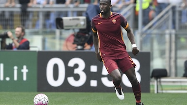 Calciomercato Roma, si guarda a Nacho per sostituire Rudiger