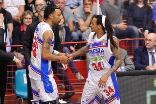 Basket A2, Brescia completa la rimonta e va in finale