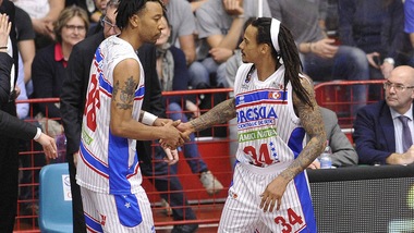 Basket A2, Brescia completa la rimonta e va in finale