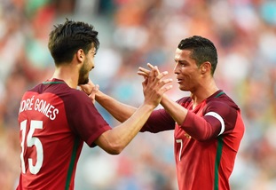 Calciomercato: Juventus attenta, anche il Barcellona su André Gomes