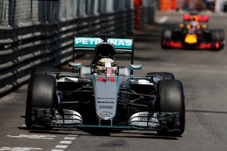 F1, Gp Canada: Hamilton primo nelle libere , Vettel terzo
