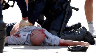 Euro 2016, follia hooligan a Marsiglia: nuovi scontri con la polizia