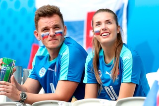 Euro 2016, Galles-Slovacchia: lo spettacolo sugli spalti